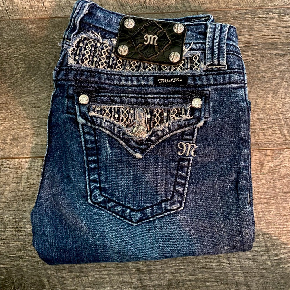 Miss Me Bootcut Size 28
